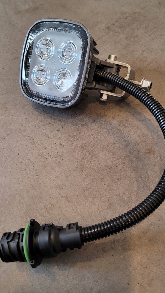 фото №1, Лампа робоча заднього виду протитуманна фара volvo fh fm 4 5 led renault оригінал