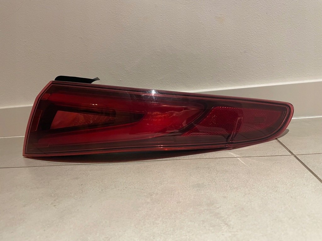 фото №3, Лампы задние alfa romeo giulia qv