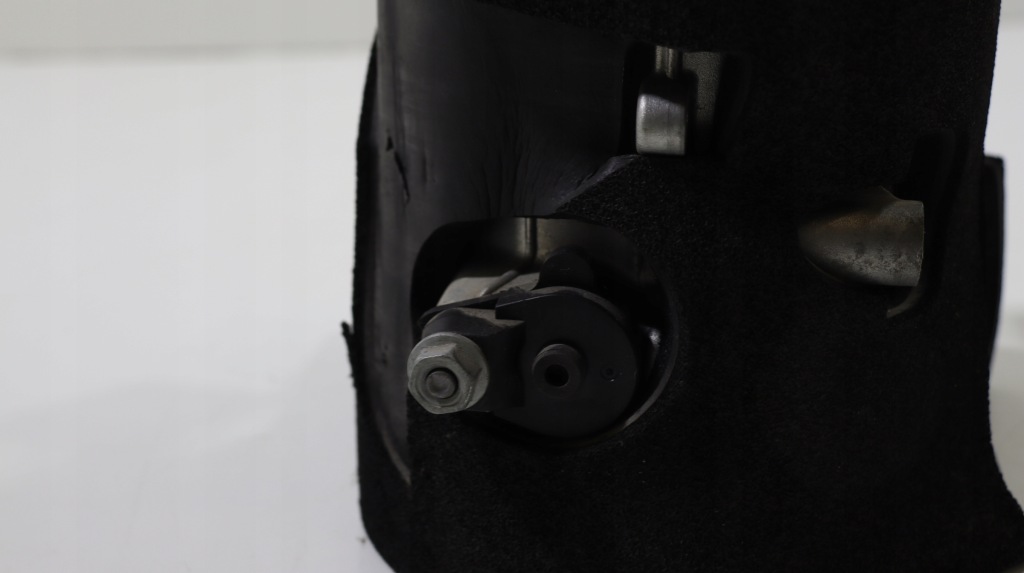 Купить Tesla 3 x s y 2017 - 2025 компрессор компрессор кондиционера 1582668-00-h