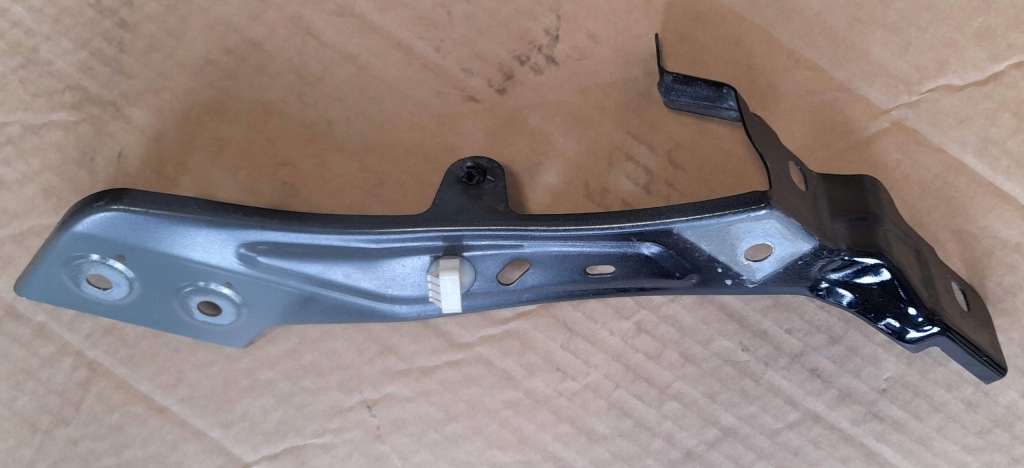 фото №1, Кронштейн крила правий перед megane iv 4 rs