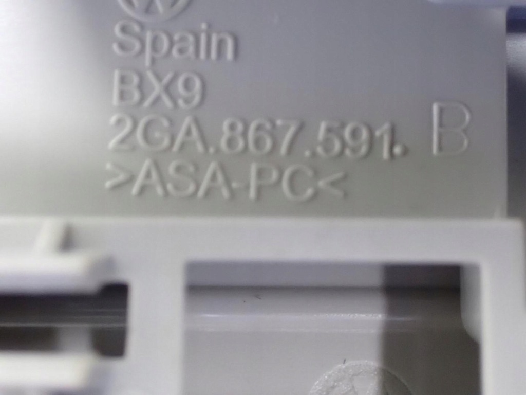 фото №5, Лампа салону кабіни sos 2ga867591b vw t-roc 21r