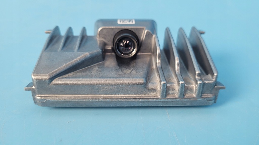 фото №1, Kia sportage v 23r камера ассистент поперечина 99211-p1060