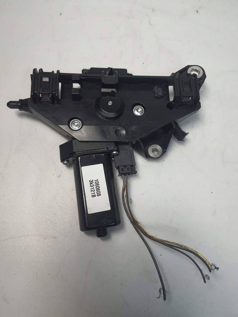 Купить Podajnik поперечина перед mercedes w207 купе кабриолет  2078600282