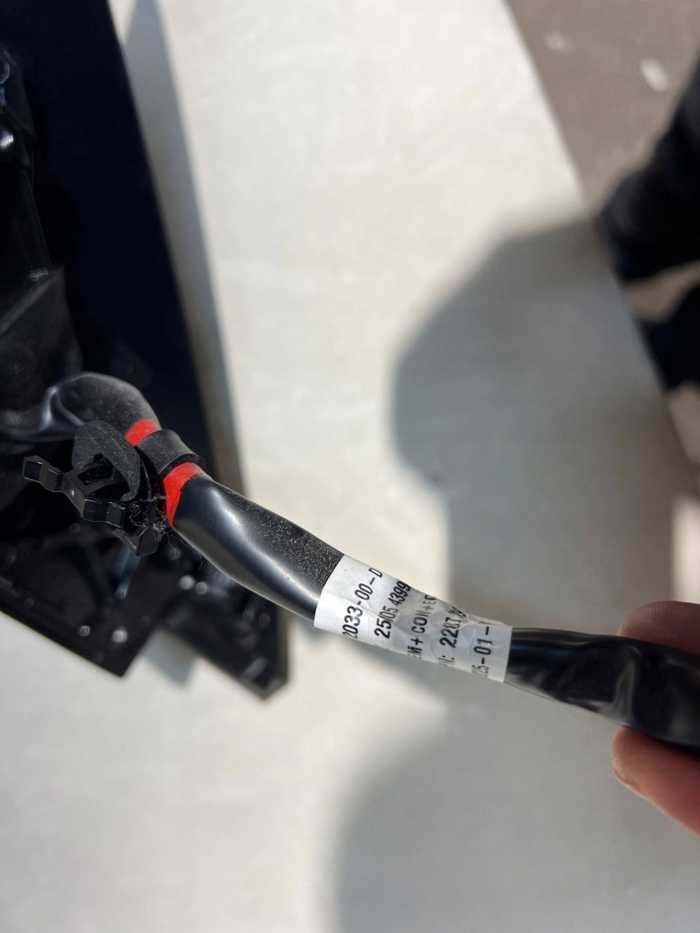 Купить Зеркало электрический левая tesla model 3 рестайлинг  11pin 1592033-00-d