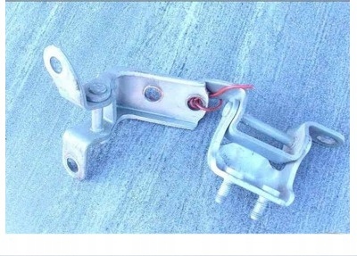 фото №1, Pontiac vibe 1.8 vvt-i 2006r - 2 петлі ліва задня