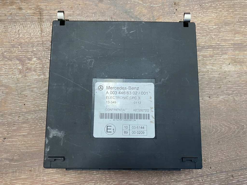 Купити Mercedes actros mp4 модуль блок керування cpc3 0034466302 оригінал