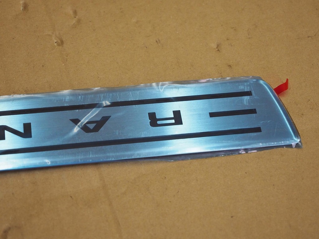 фото №9, Молдинг декоративна поріг ford ranger права nowa