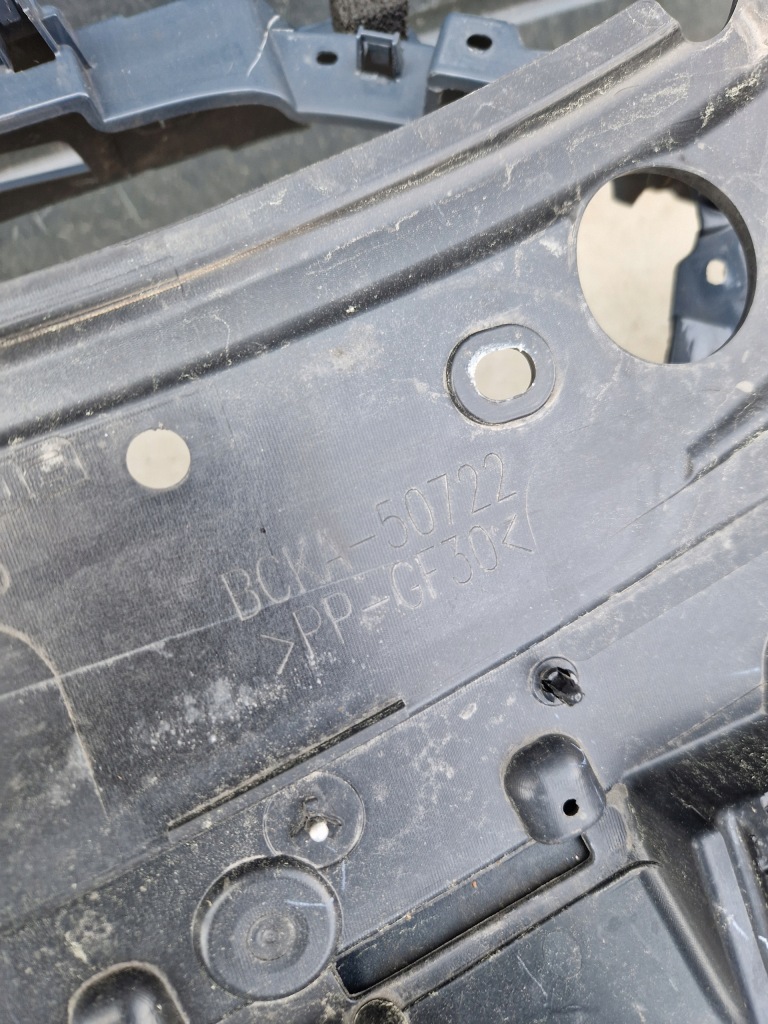 фото №6, Mazda 3 iv бампер перед