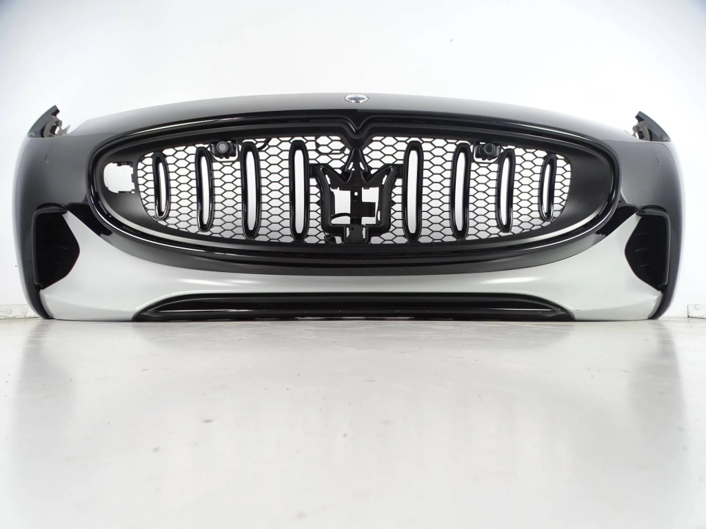 фото №1, Бампер перед передній maserati granturismo m189 23-