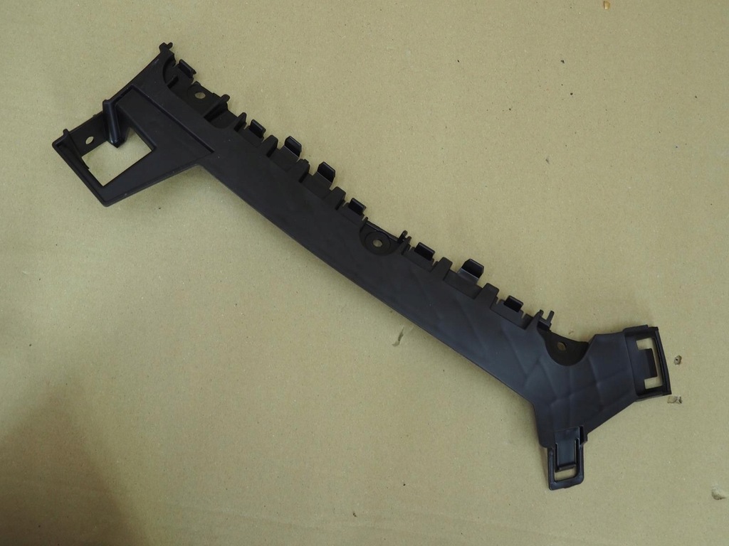 фото №14, Направляющая кронштейн бампера левый задняя ford b-max