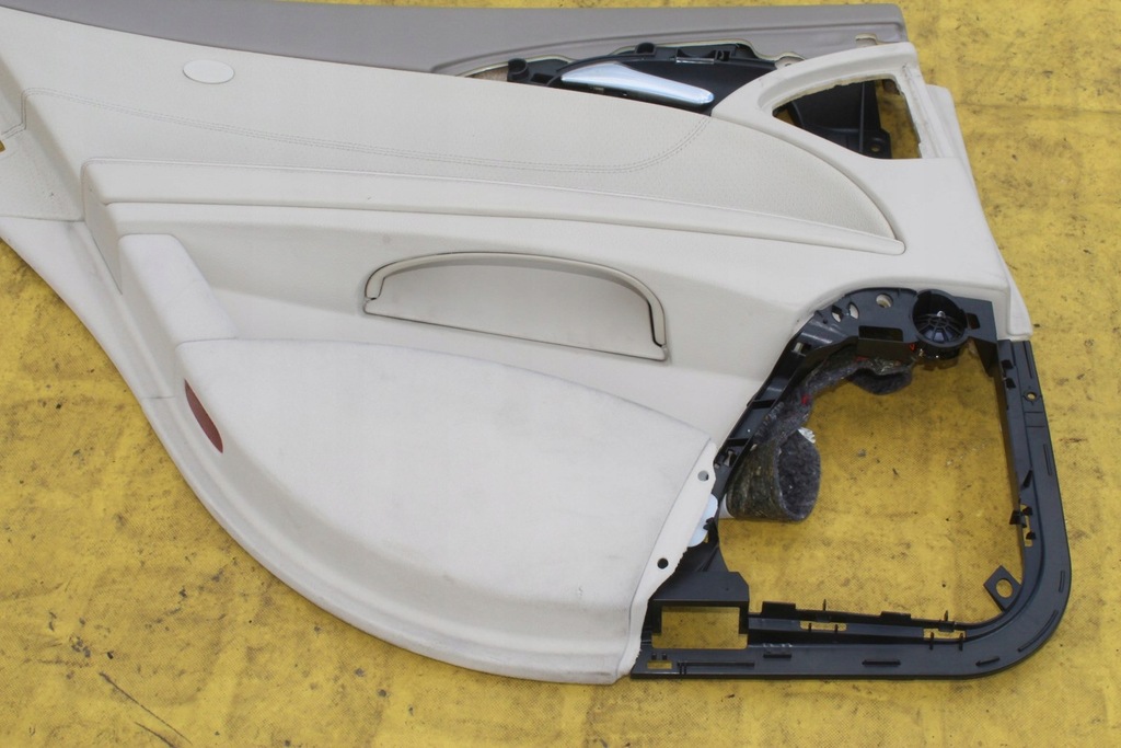 фото №3, Обшивка двері лівий задня mercedes w211 nappa