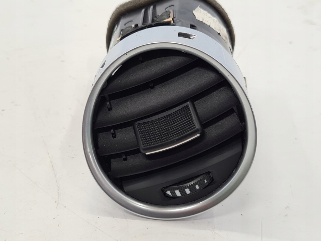 фото №1, Seat exeo решітка обдув ліва 3r0820901