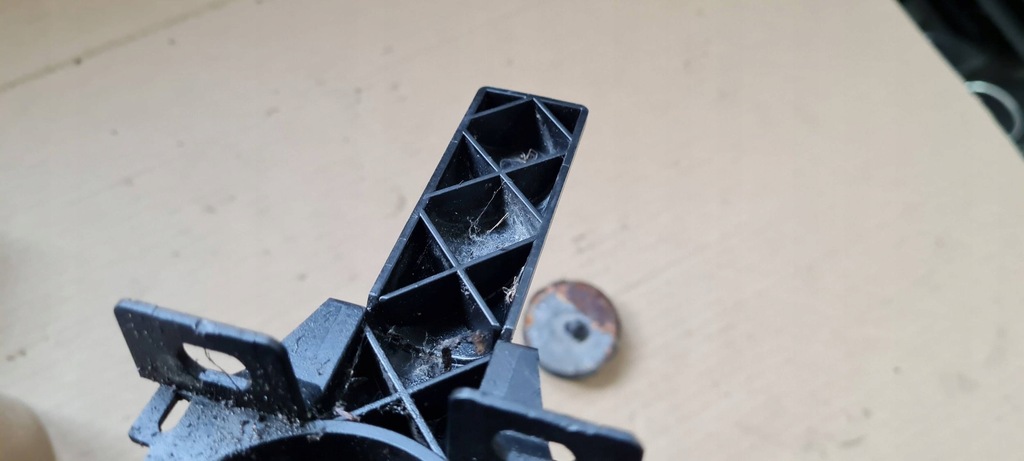 фото №6, A4 b8 lift s4 кронштейн кронштейн радиатора нижние крепление a5 q5 8k0805201