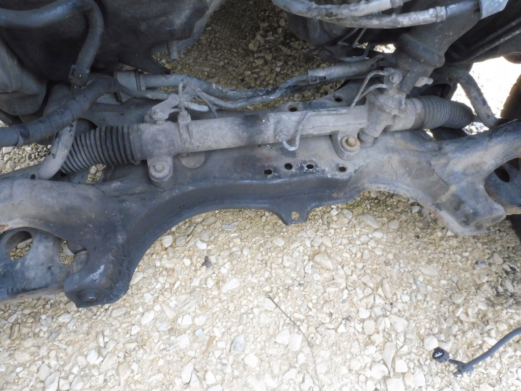 фото №1, Рулевая рейка трансмиссия corolla verso ii