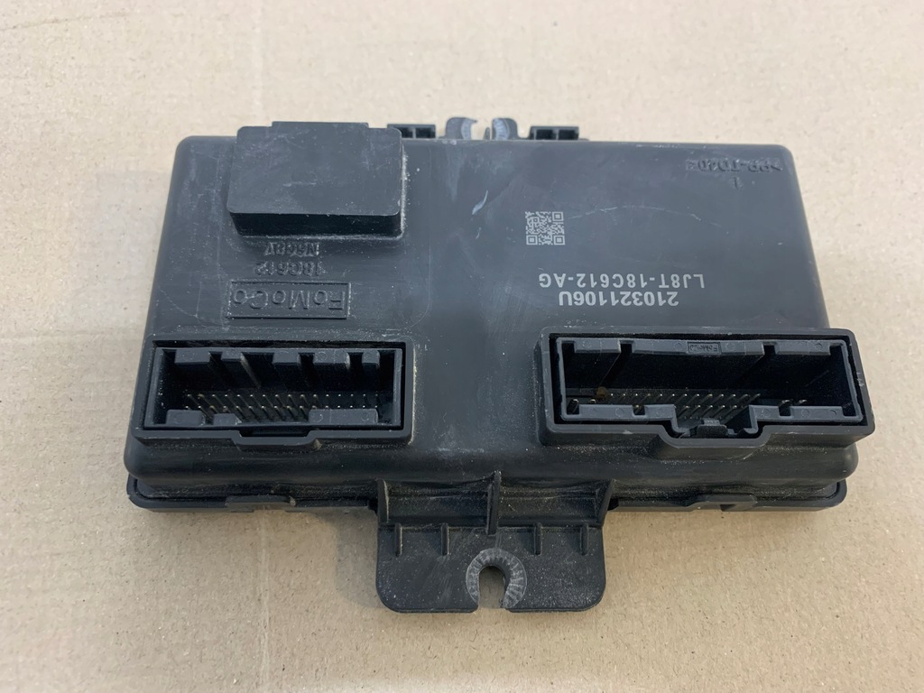 фото №1, Ford mustang mach-e 75.7 kwh модуль блок управления кондиционер кондиционера оригинал