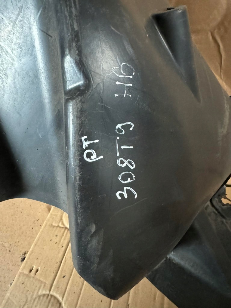 фото №6, Підкрилок правий задня peugeot 308 t9 hb 9677266380