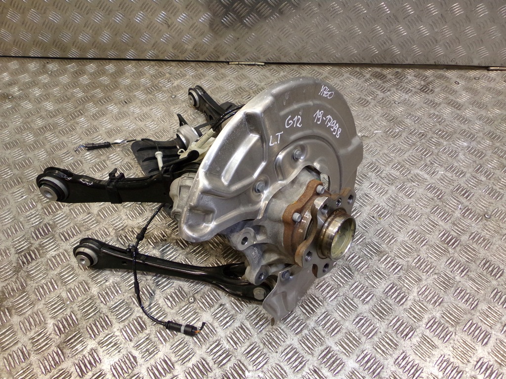 фото №1, Bmw 7 g11 g12 поворотний кулак ступиця важіль лівий задня