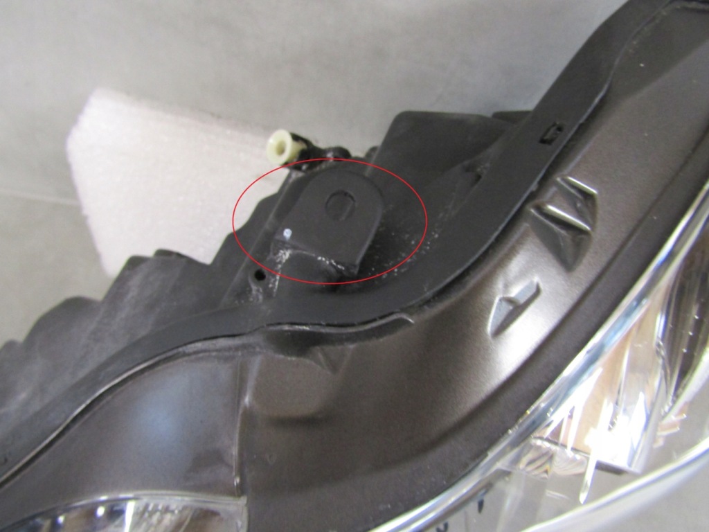 Фара перед lexus is 3 3 led lh 13-20 Оригінал