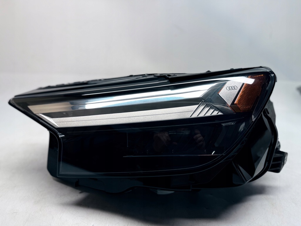 фото №1, Audi q4 e-tron фара лампа full led левый перед 89a941033b