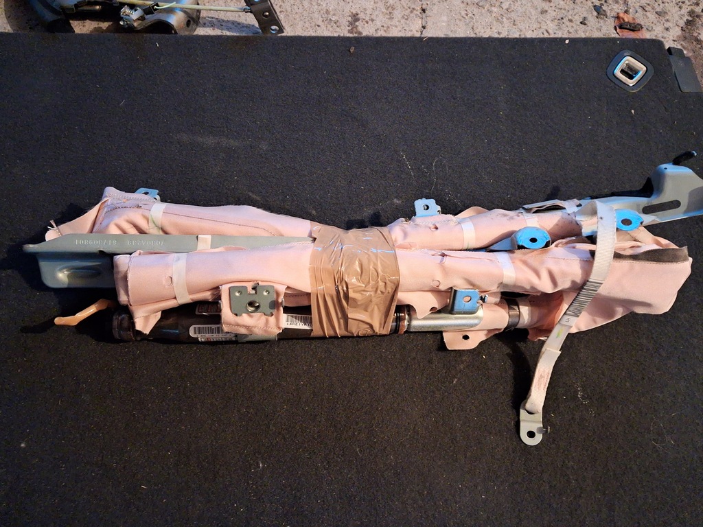 фото №1, Citroen c4 aircross шторка безопасности левая