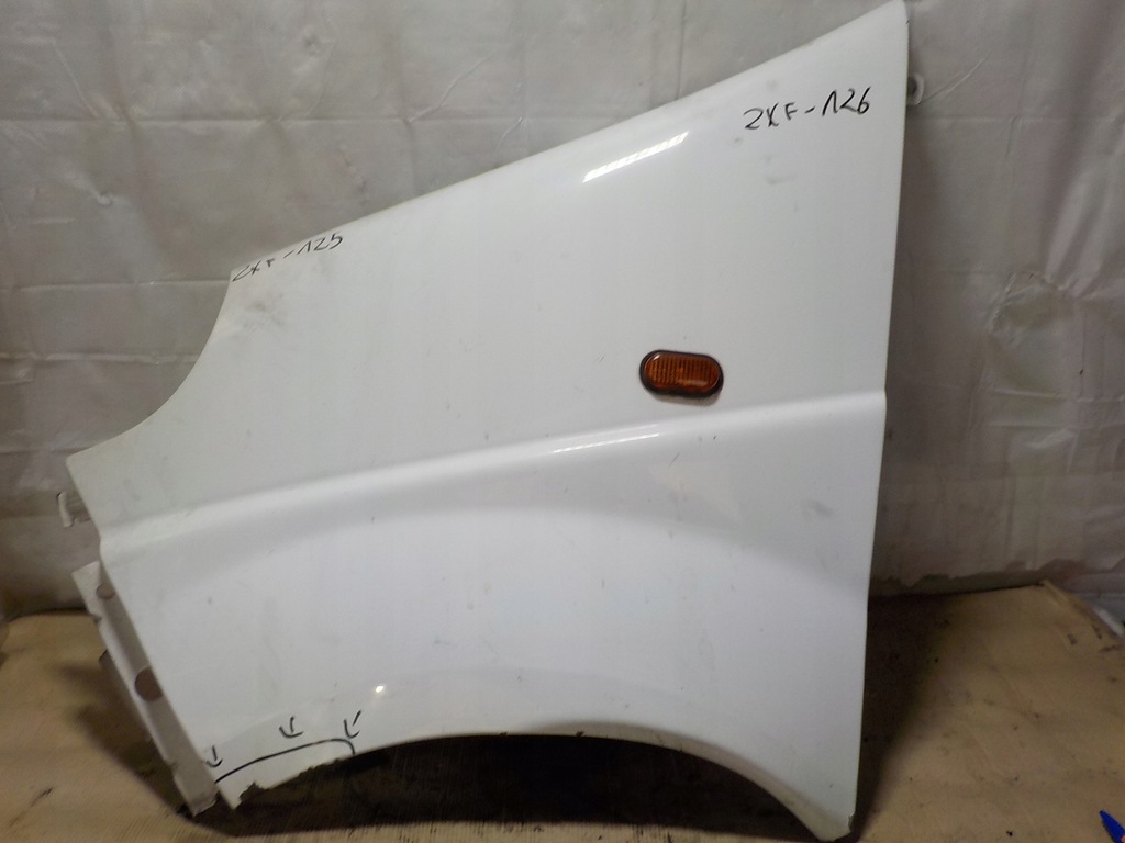 фото №1, Renault trafic крыло левый перед