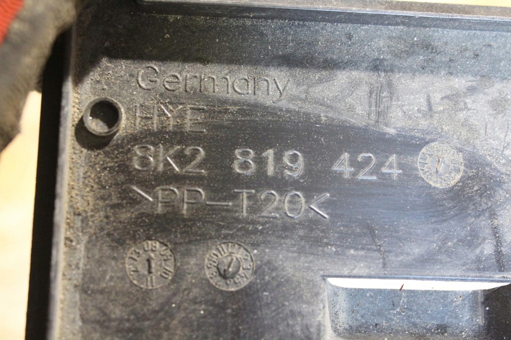 фото №6, Крышка коробка аккумулятор audi a5 8t 8k2819424