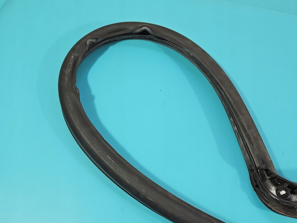 фото №9, Прокладка дверь перед левая ford mustang v 04-14