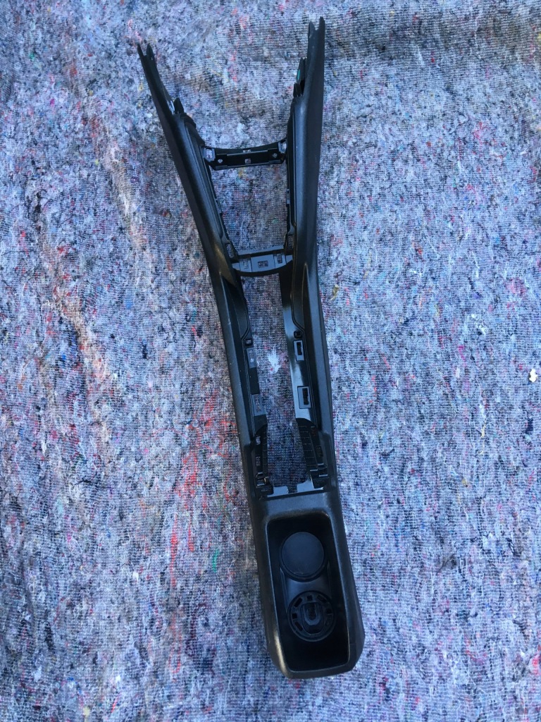 фото №1, Туннель средний консоли peugeot 208 9672829777