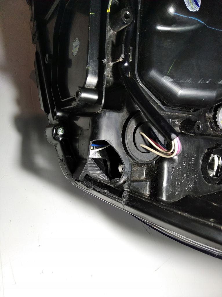 фото №6, Лампа перед права toyota hilux viii 16- led ксенон