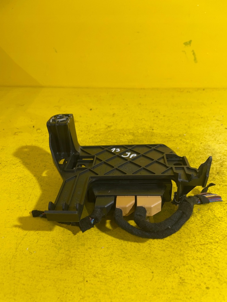 фото №7, Audi a4 b8 - датчик парковки 8k0919475aa