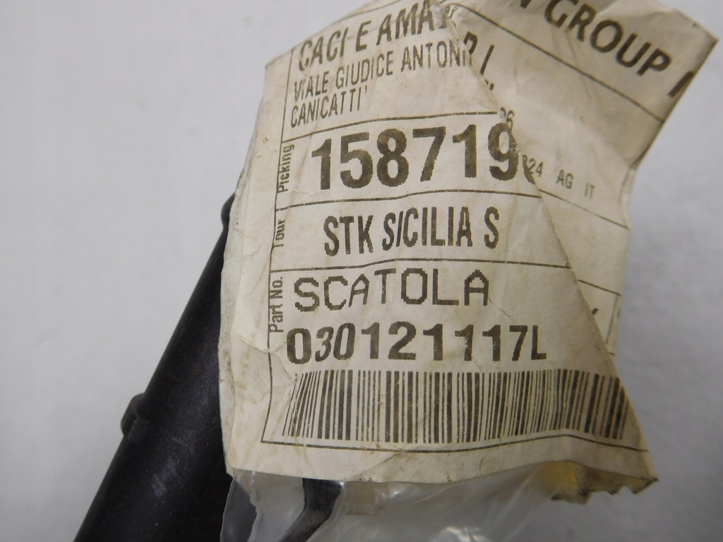 фото №9, Корпус термостата seat vw 030121117l