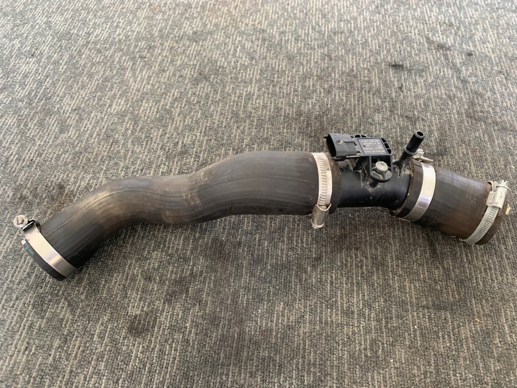 фото №1, Ford transit courier 1.0 ecoboost труба wąż інтеркулер оригінал europa