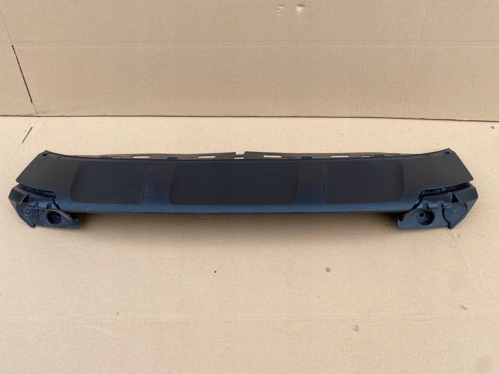 фото №1, Seat ateca спойлер бампер перед передний накладка osłpna плита