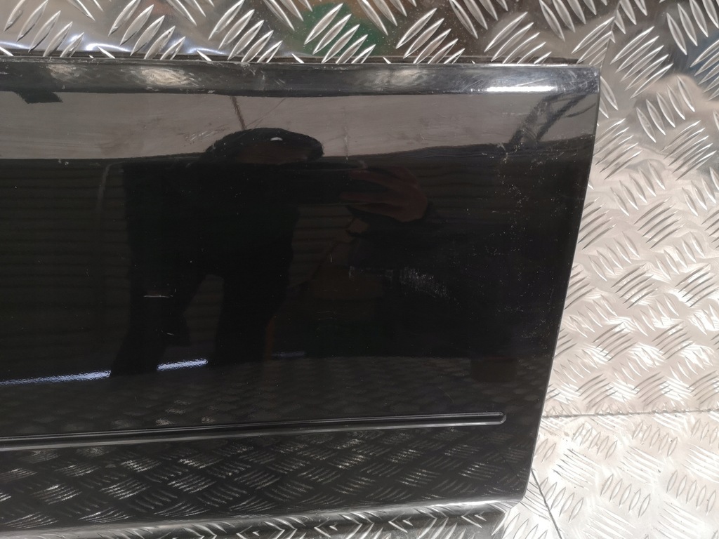 фото №5, Молдинг дверь правый перед mitsubishi pajero iv