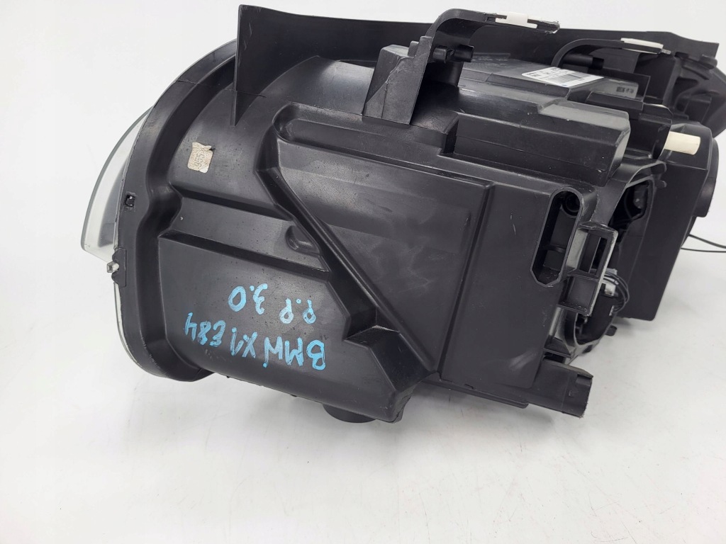 Лампа фара перед сторона правая bmw x1 e84 89093494 Цена