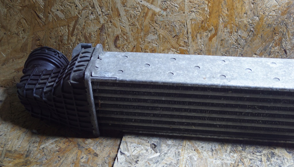 Інтеркулер mercedes e w211 cls w219 3.0 cdi a2115003902 Ціна