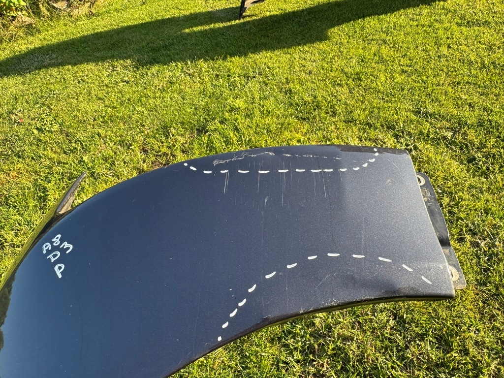 Крыло  правый  передний перед audi a8 d3 02- лак: lz7q Оригинал