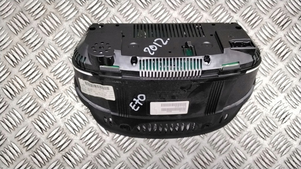 фото №2, Bmw x5 e70 2012 счетчик / спидометр