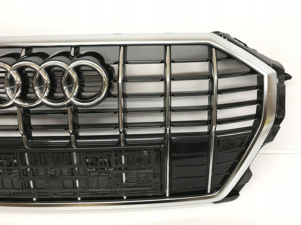 Решётка  решётка радиатора решётка радиатора audi q3 2 83a 2018- 83a853651f Оригинал