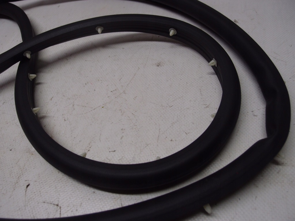 фото №2, Прокладка дверь правый задняя opel crossland