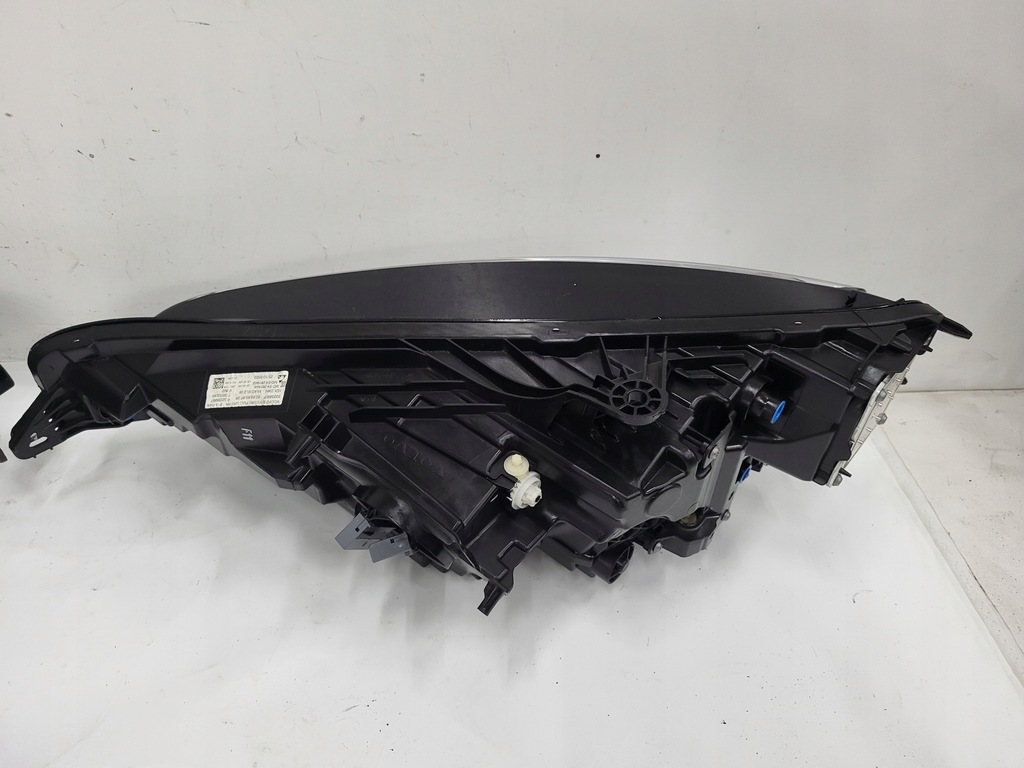 фото №7, Лампа перед левая правая volvo v60 s60 full led