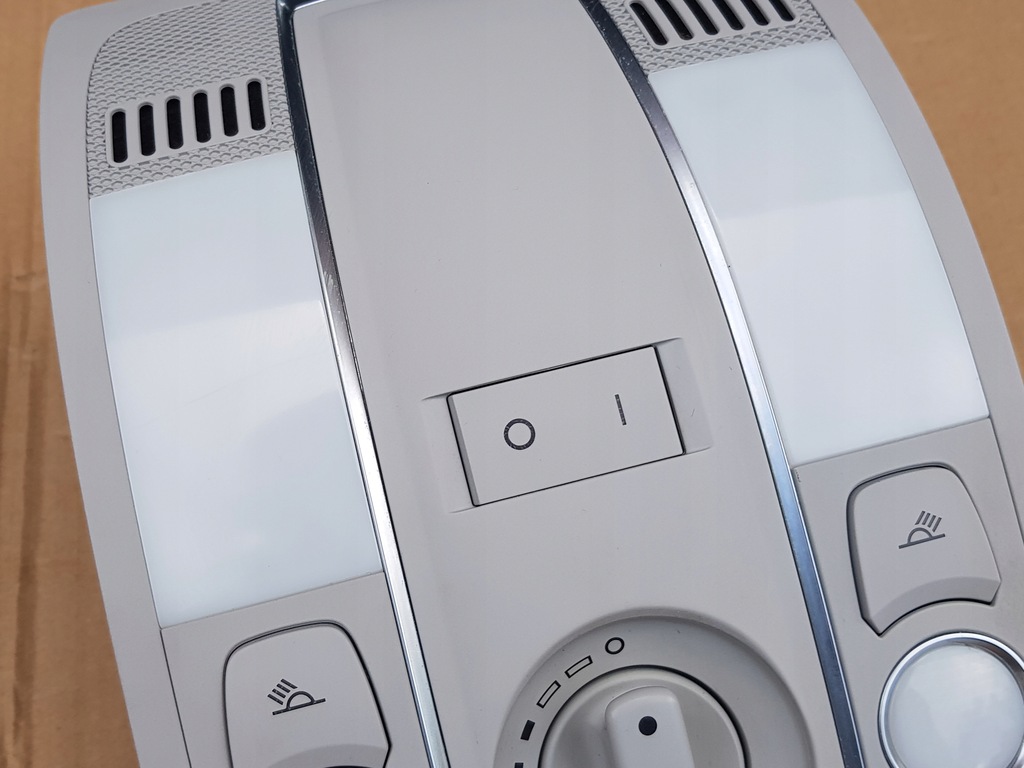 фото №9, Лампа стельовий + перемикач люк / audi a6 c6 - перевірений