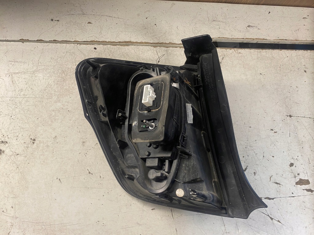 фото №9, Citroen c3 ii lift лампа правий задня 9803928480