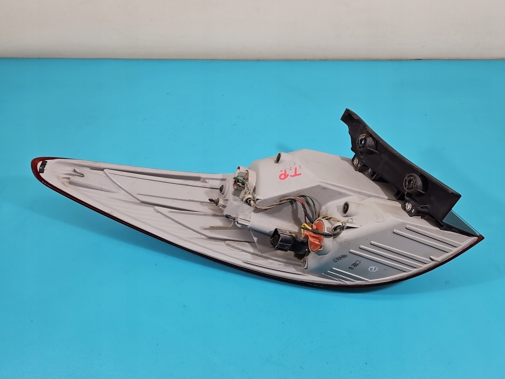 фото №4, Лампа задняя правая hyundai ix35 09- samlip оригинальный номер europa