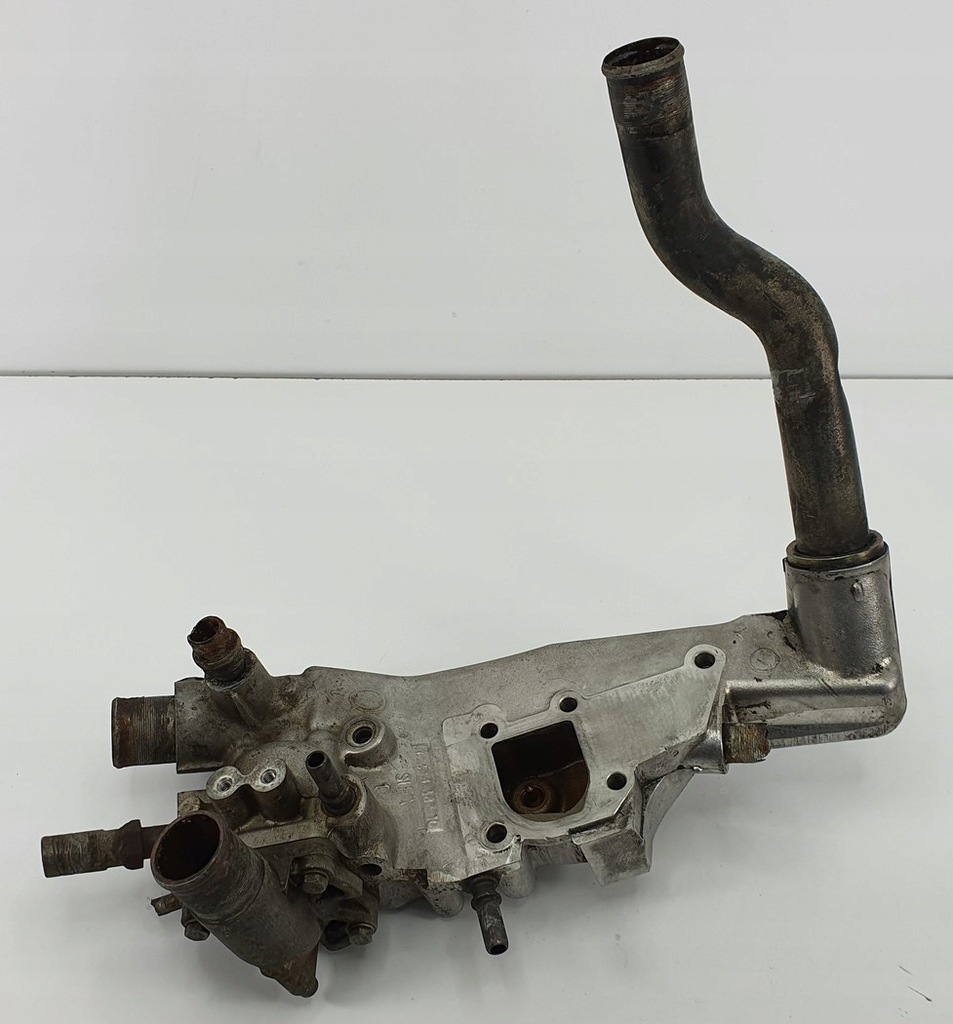 фото №1, Корпус термостата citroen jumpy i 2.0 hdi