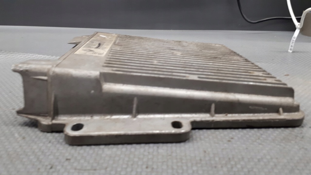 фото №4, 7700868295 блок управления двигателя renault twingo clio ii