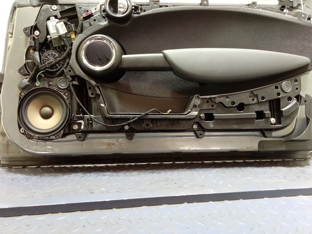 фото №3, Mini clubman r55 дверь перед правое 871