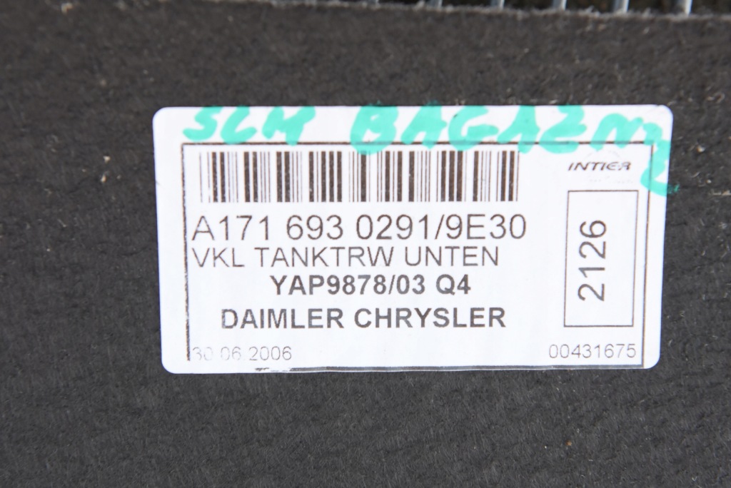 фото №4, Mercedes slk r171 w171 обшивка багажника