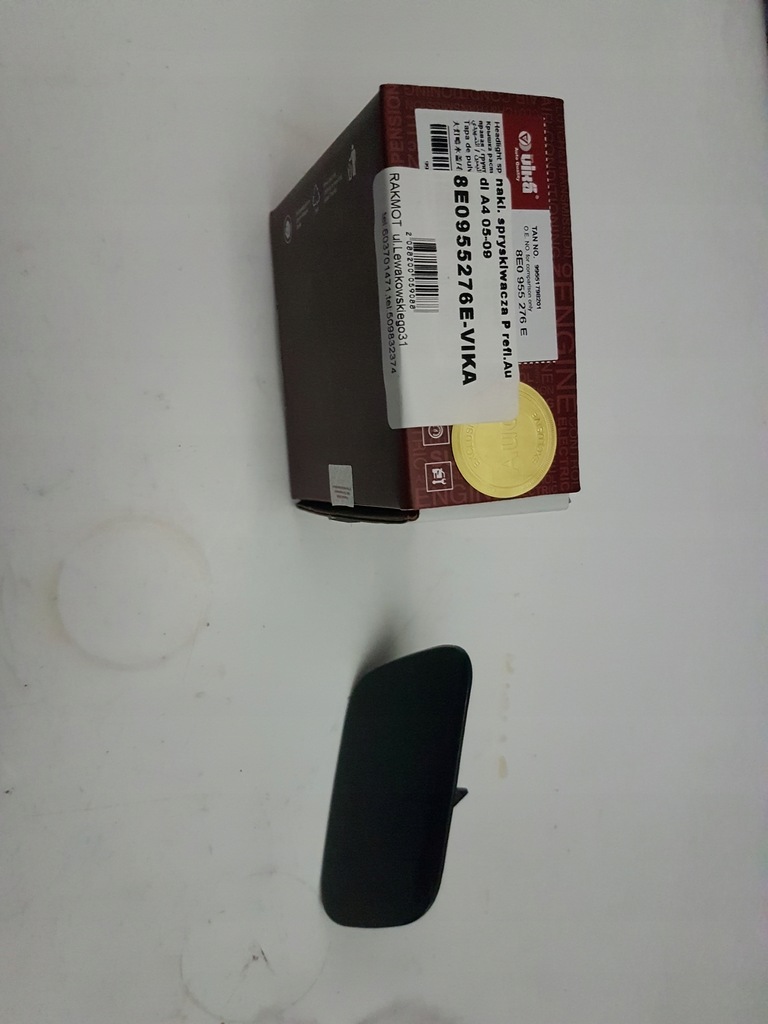 фото №14, Заглушка распылителя лампы правая audi a4 b7 8e0955276e