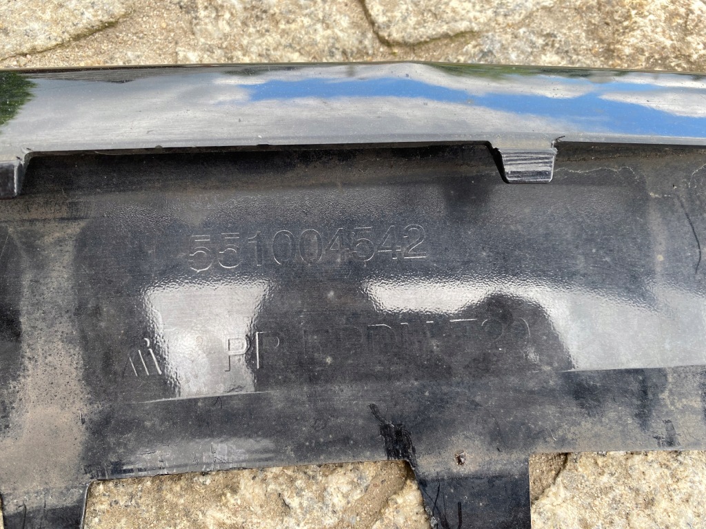 Opel insignia b 2 2 рестайлинг  бампер перед решётка хром 39140468 оригинал Недорого